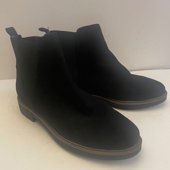 STEVE MADDEN BOOTIES - Picture 1 of 6